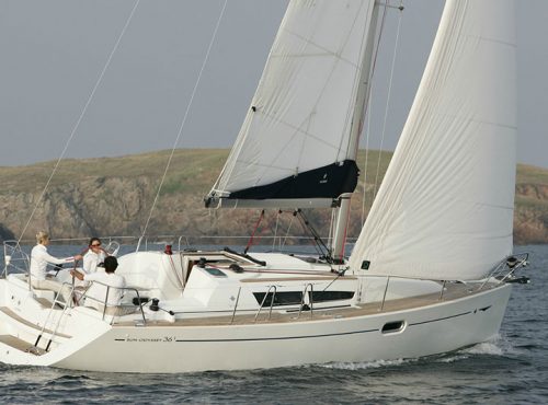 Jeanneau S.0 36i - Catamaran Charter Greece